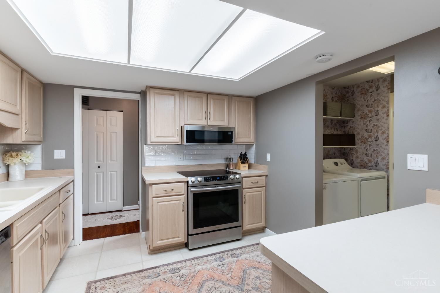 6061 Marshall Road Centerville, OH 45459 - Photo 15 of 36 Gallery Image 15