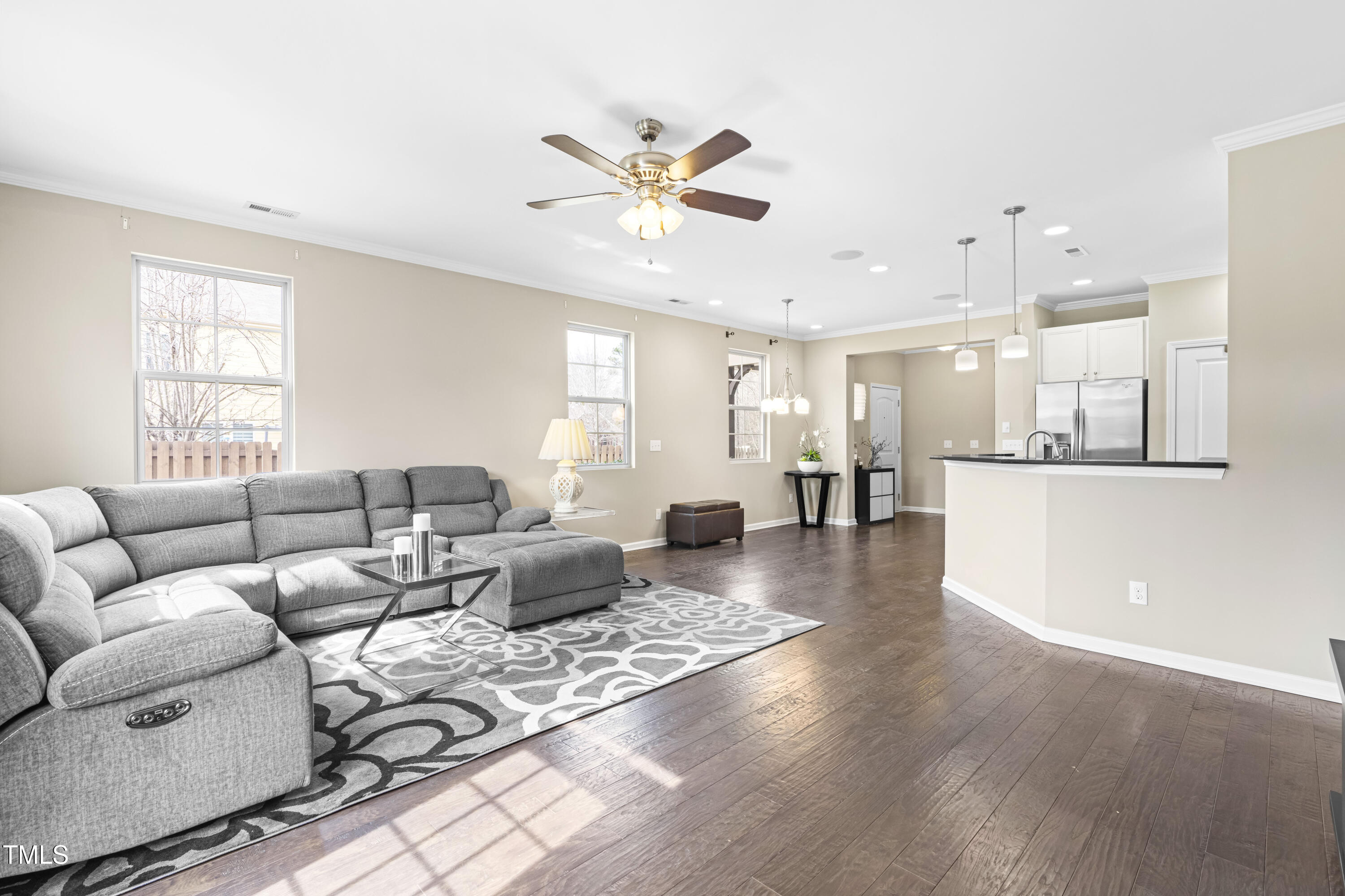 761 Wickham Ridge Road Apex, NC 27539 - Photo 7 of 28 Living Room