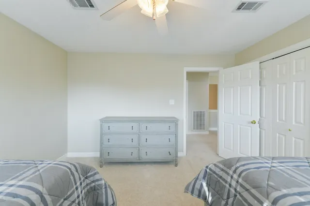 $950,000 | 309 Harbor Circle, Montgomery, TX 77356