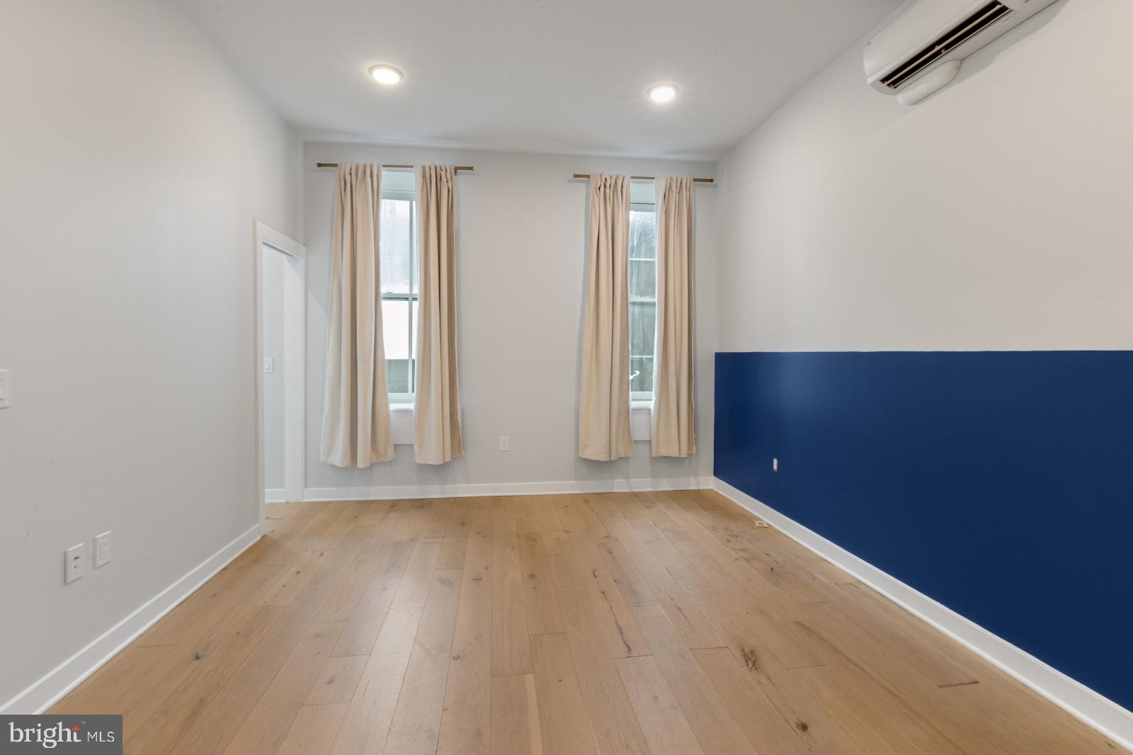 257 North 3rd Street, Unit 3 Philadelphia, PA 19106 - Photo 14 of 25
