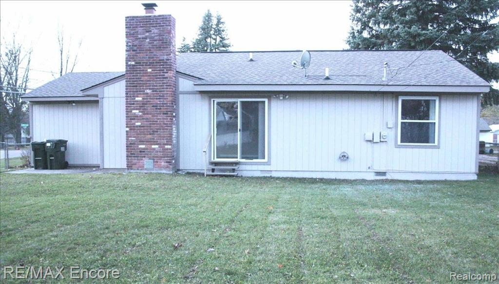 2633 Culbertson Avenue Rochester Hills, MI 48307 - Photo 7 of 11