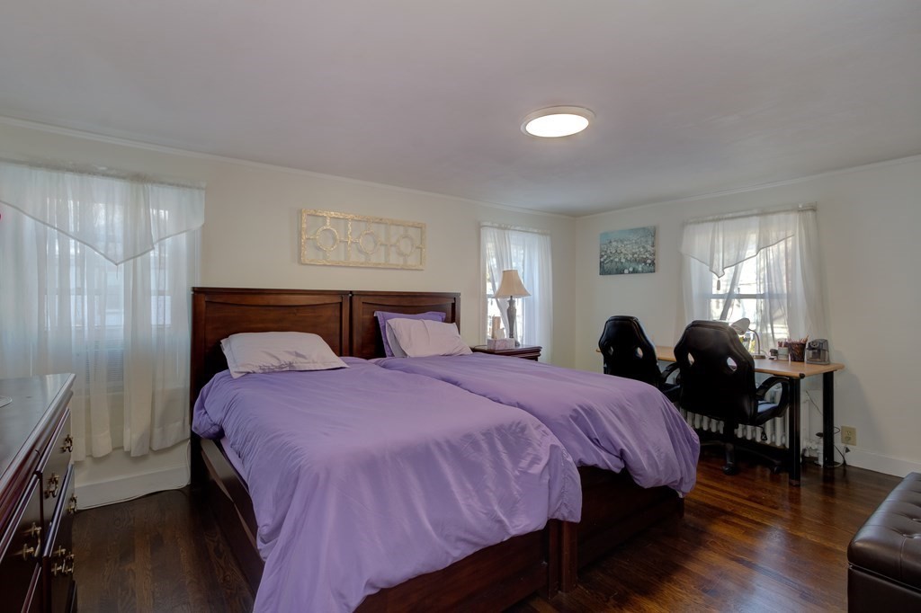 31 Roosevelt Road Newton, MA 02459 - Photo 18 of 39