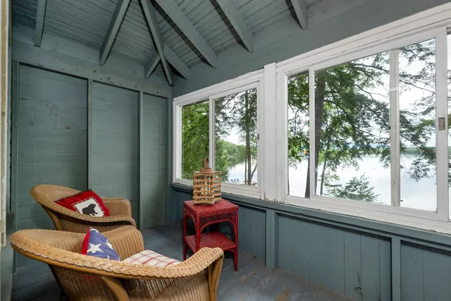 $2,300,000 | 19 Gov Wentworth Highway, Tuftonboro, NH 03894