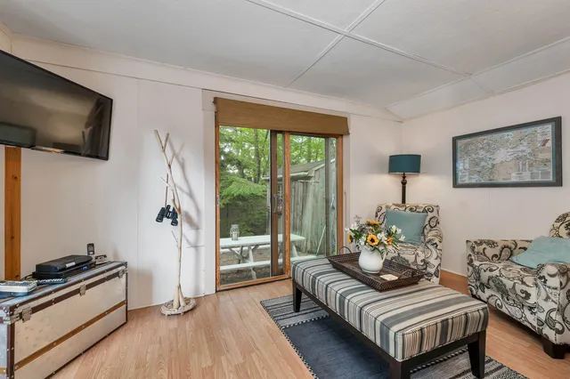 $2,300,000 | 19 Gov Wentworth Highway, Tuftonboro, NH 03894