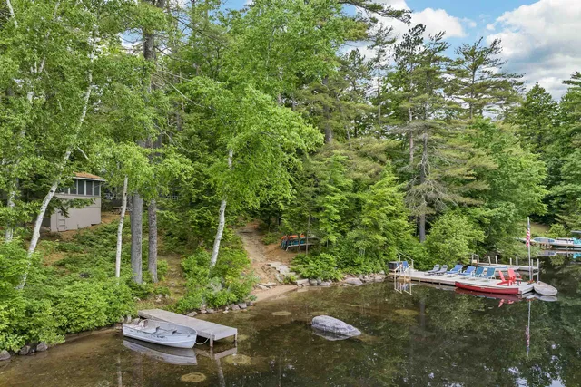 $2,300,000 | 19 Gov Wentworth Highway, Tuftonboro, NH 03894