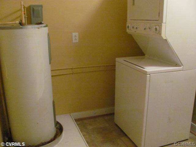 4725 Cooks Road Richmond, VA 23224 - Photo 7 of 7 Laundry - Nice Laundry Room