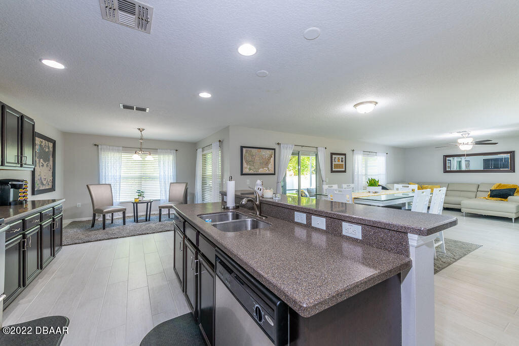 21 Pergola Place Ormond Beach, FL 32174 - Photo 20 of 38 21PergolaPlaceOrmondBeach-21