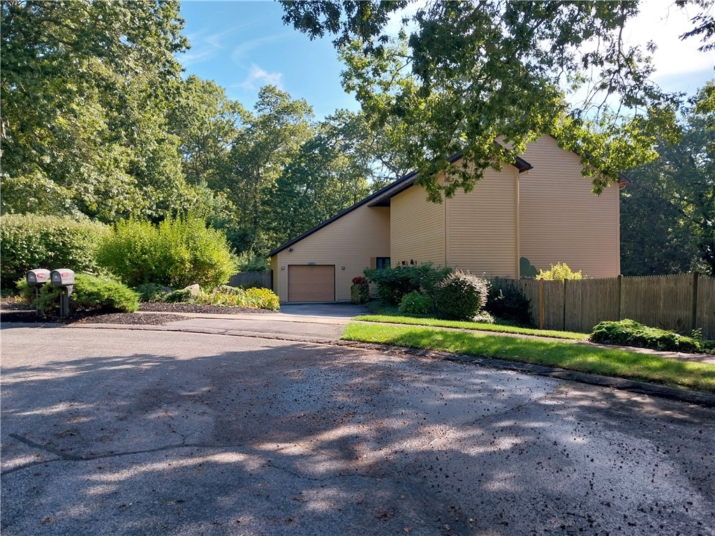 221 Kings Ridge Road South Kingstown, RI 02879 - Photo 2 of 21 Gallery Image 2