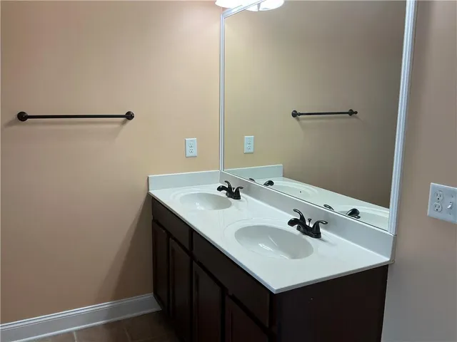 $2,400 | 1205 Pebble Rock Road, Hampton, GA 30228