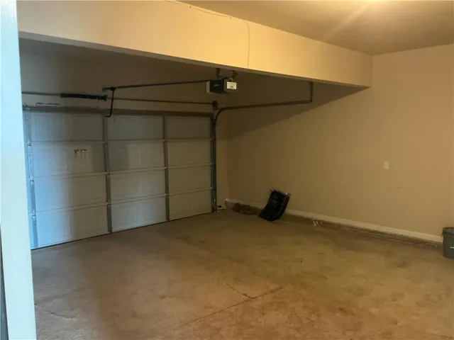 $2,400 | 1205 Pebble Rock Road, Hampton, GA 30228