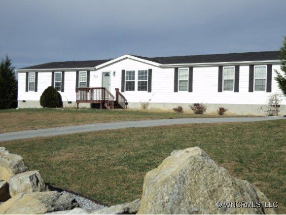 463 Divide Loop Flat Rock, NC 28731 - Photo 1 of 12 Gallery Image 1