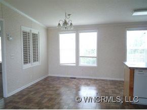 463 Divide Loop Flat Rock, NC 28731 - Photo 3 of 12 Gallery Image 3