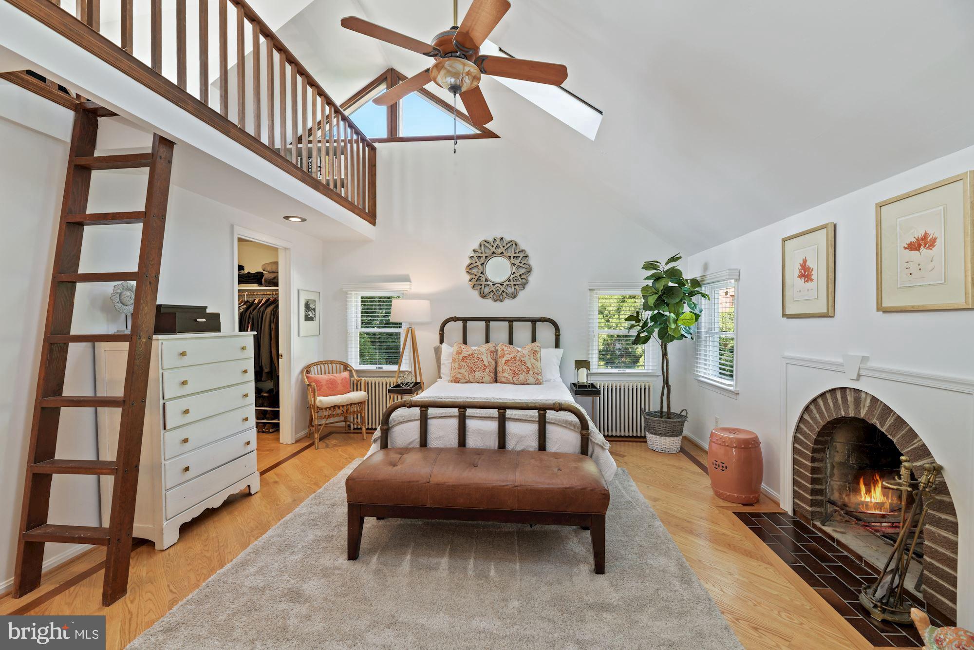 4717 24th Road North Arlington, VA 22207 - Photo 27 of 55 Master Bedroom