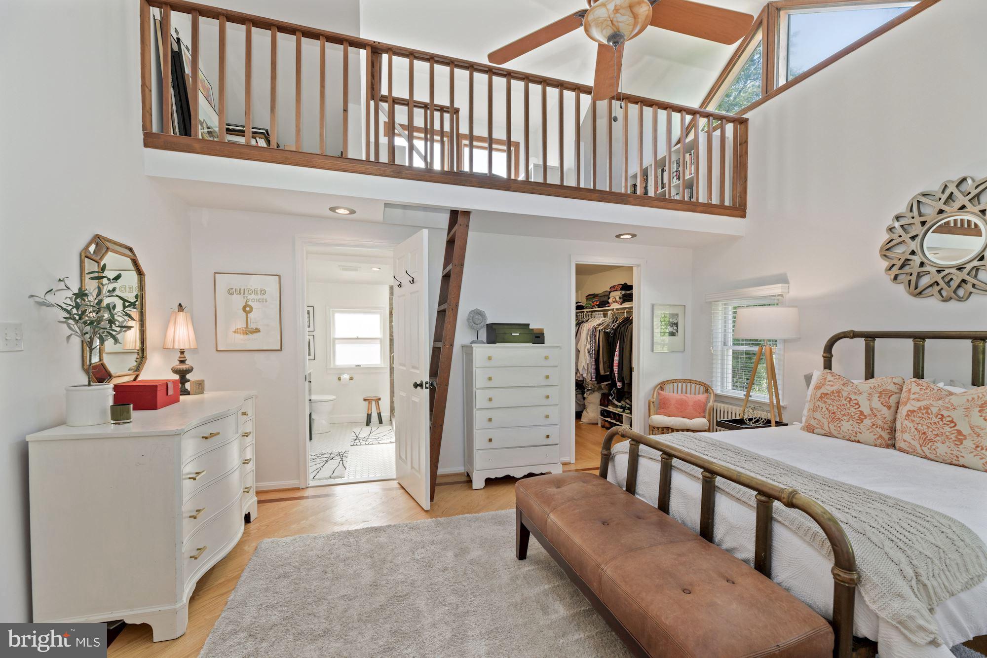 4717 24th Road North Arlington, VA 22207 - Photo 29 of 55 Master Bedroom