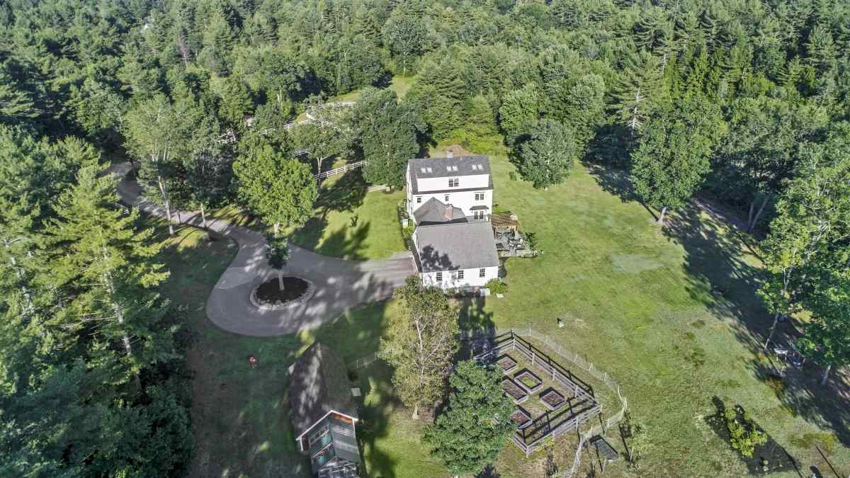49 Oak Hill Road Brookline, NH 03033 - Photo 33 of 36