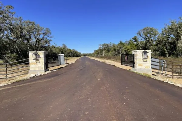 $200,000 | Tbd Tbd Horseshoe Lake Ranch, Marquez, TX 77865