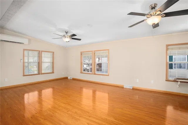 $325,000 | 3 Blackbird Court, Tiverton, RI 02878