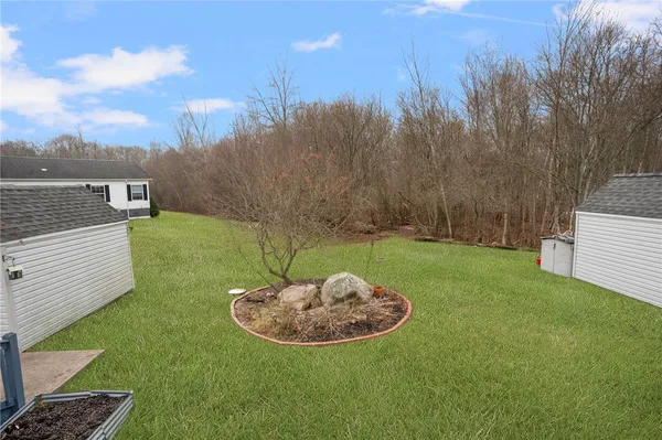 $325,000 | 3 Blackbird Court, Tiverton, RI 02878