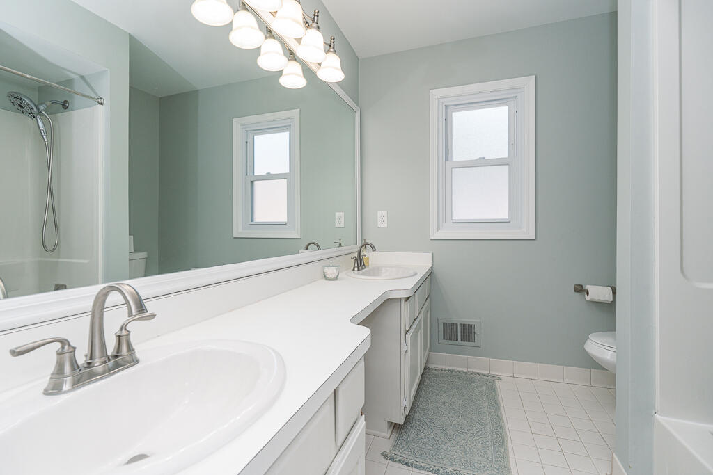 2805 Powderhorn Ridge Road Rochester Hills, MI 48309 - Photo 35 of 43 2805 Powderhorn Ridge_MLS-034