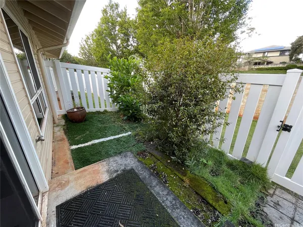 $2,900 | 95-1051 Koolani Drive, Unit 28, Mililani, HI 96789