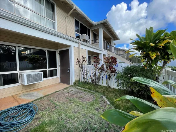 $2,900 | 95-1051 Koolani Drive, Unit 28, Mililani, HI 96789