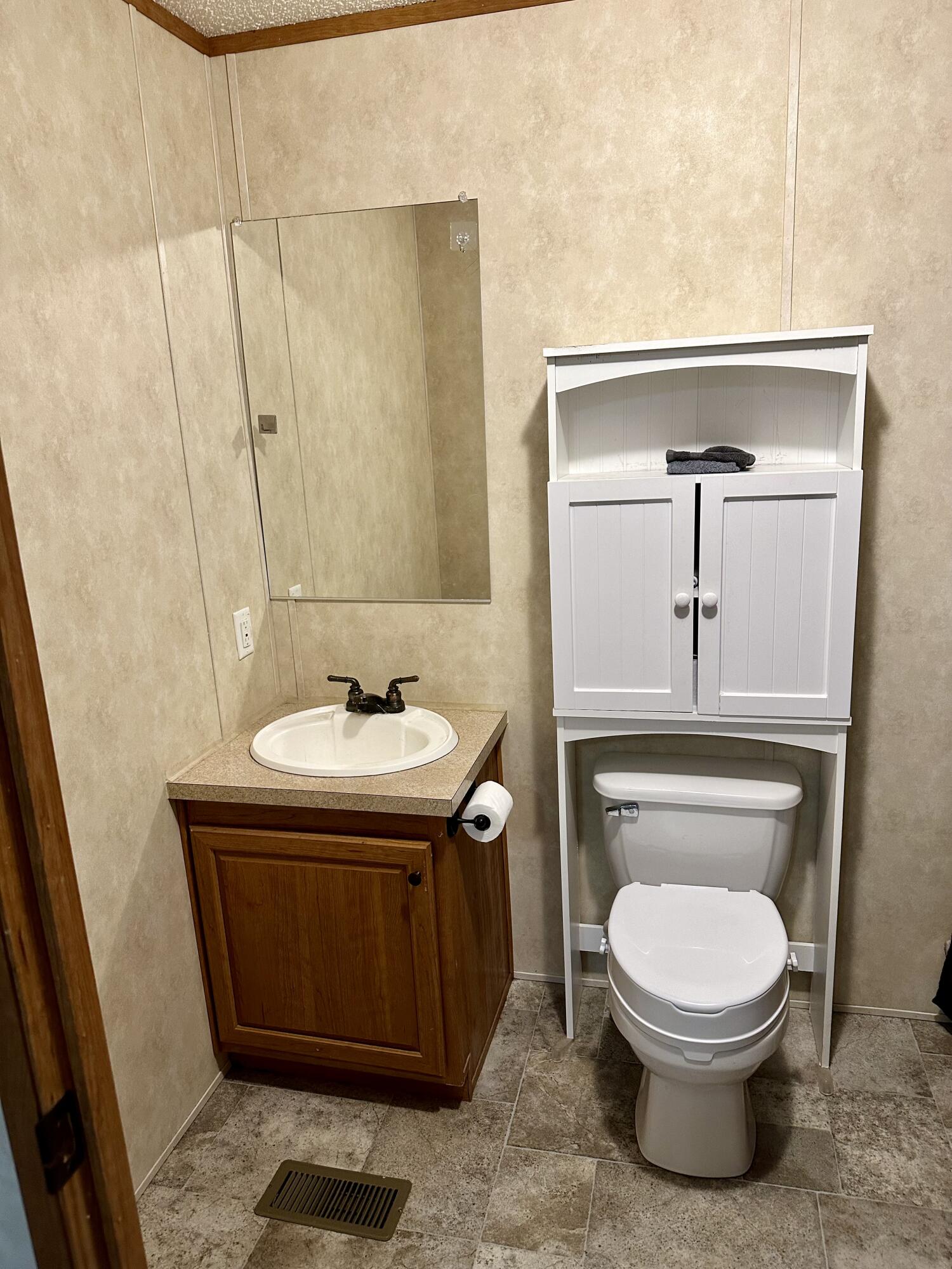 10554 Kickland Road Greenville, MI 48838 - Photo 10 of 13 IMG_0532