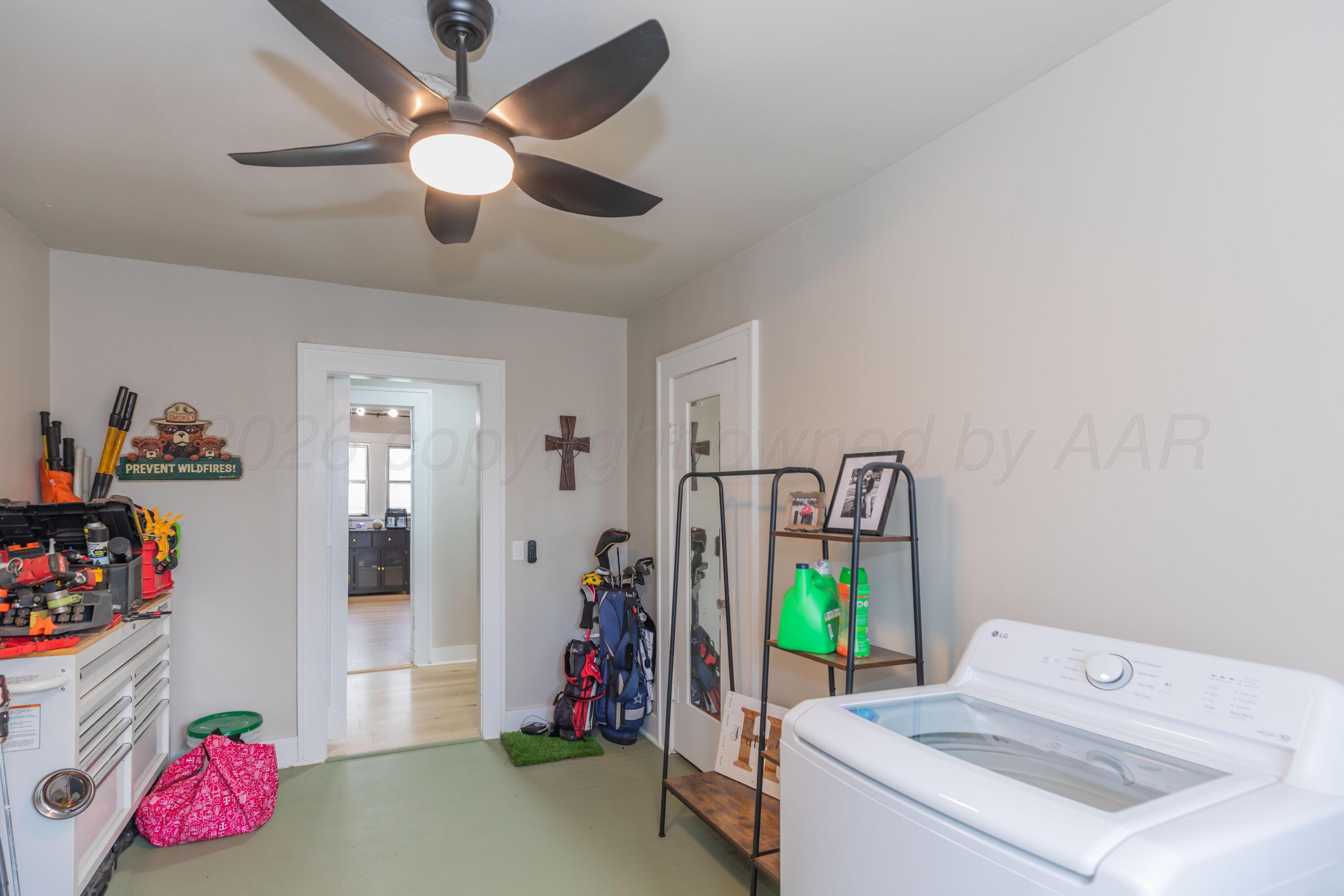313 High Street Claude, TX 79019 - Photo 31 of 36 UYILITY VIEW 3