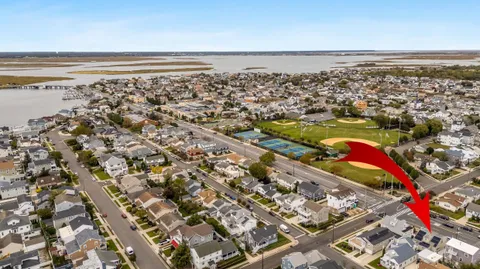 $989,000 | 216 North Jerome Avenue, Margate City, NJ 08402