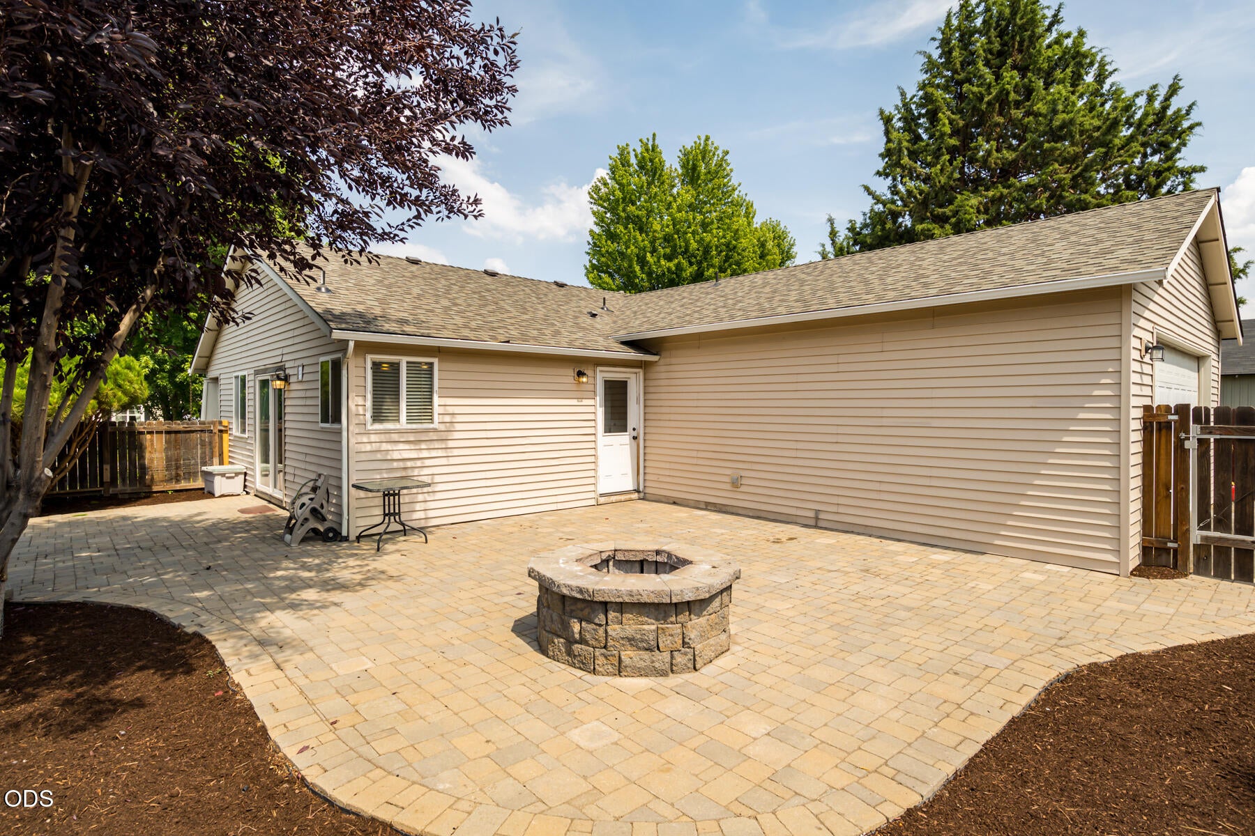 61049 Larkspur Loop Bend, OR 97702 - Photo 25 of 30 Gallery Image 25
