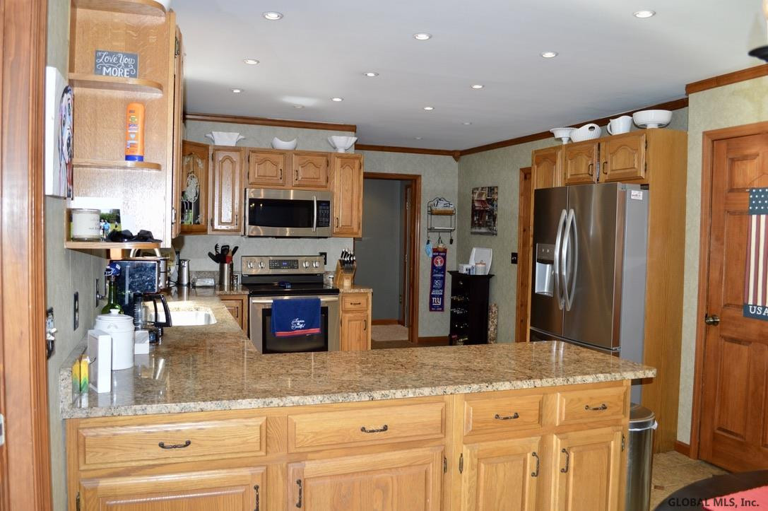 2 Willow Road Queensbury, NY 12804 - Photo 8 of 34 Photo 8