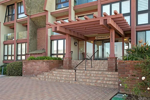 $7,500 | 1552 Camino Del Mar, Unit 402, Del Mar, CA 92014