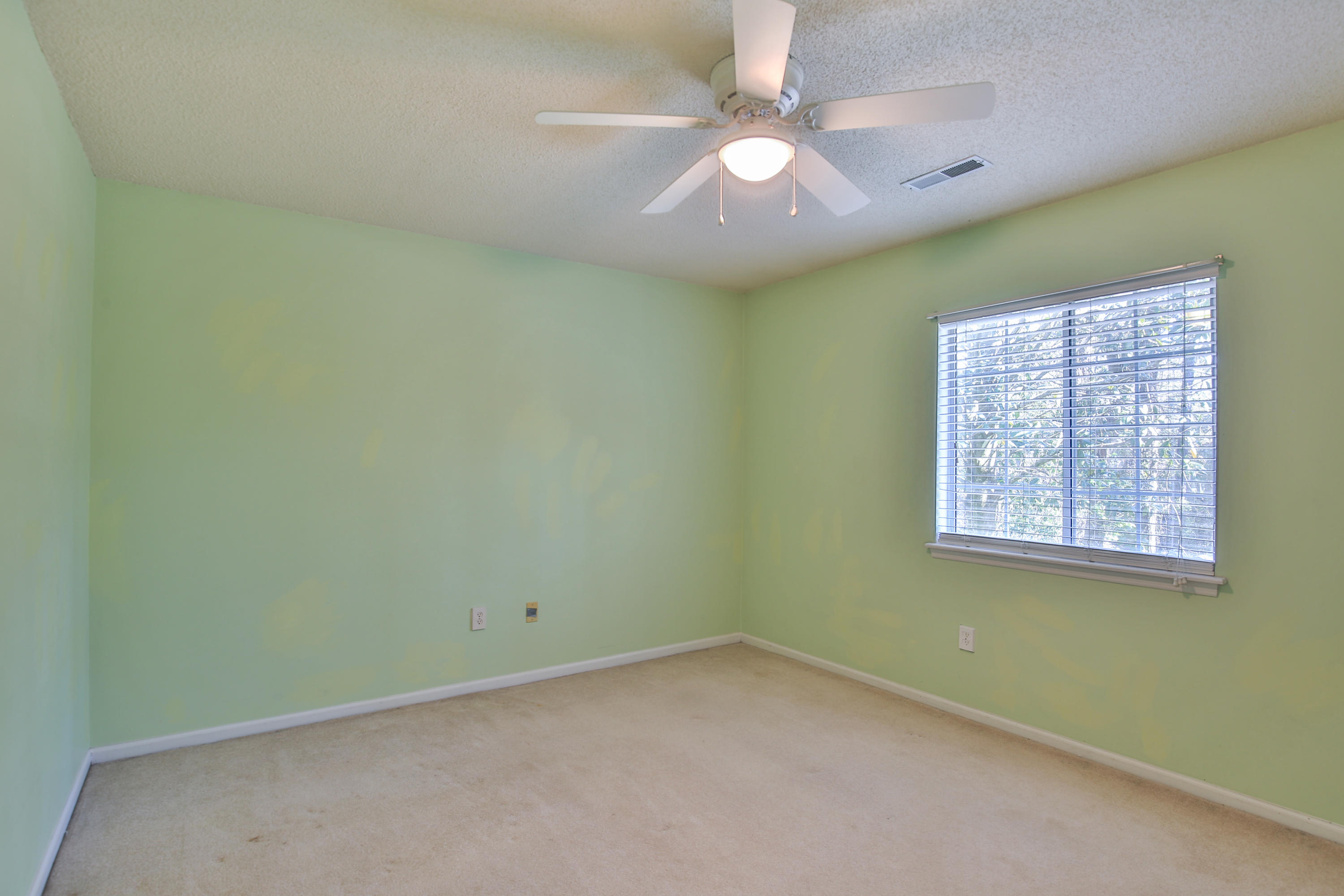 508 Castle Hall Road Mount Pleasant, SC 29464 - Photo 15 of 34 7B1A1158