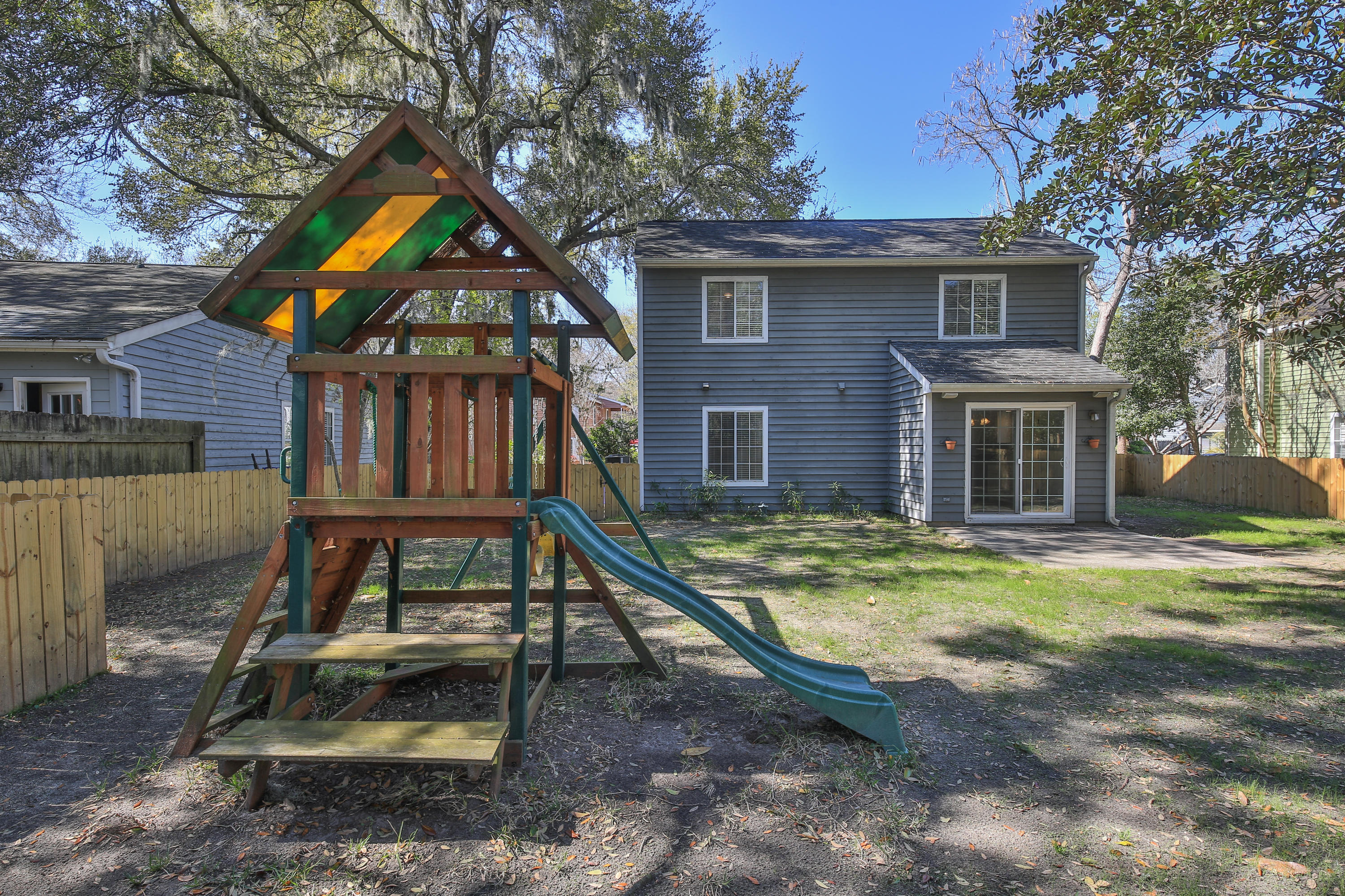 508 Castle Hall Road Mount Pleasant, SC 29464 - Photo 21 of 34 7B1A1209