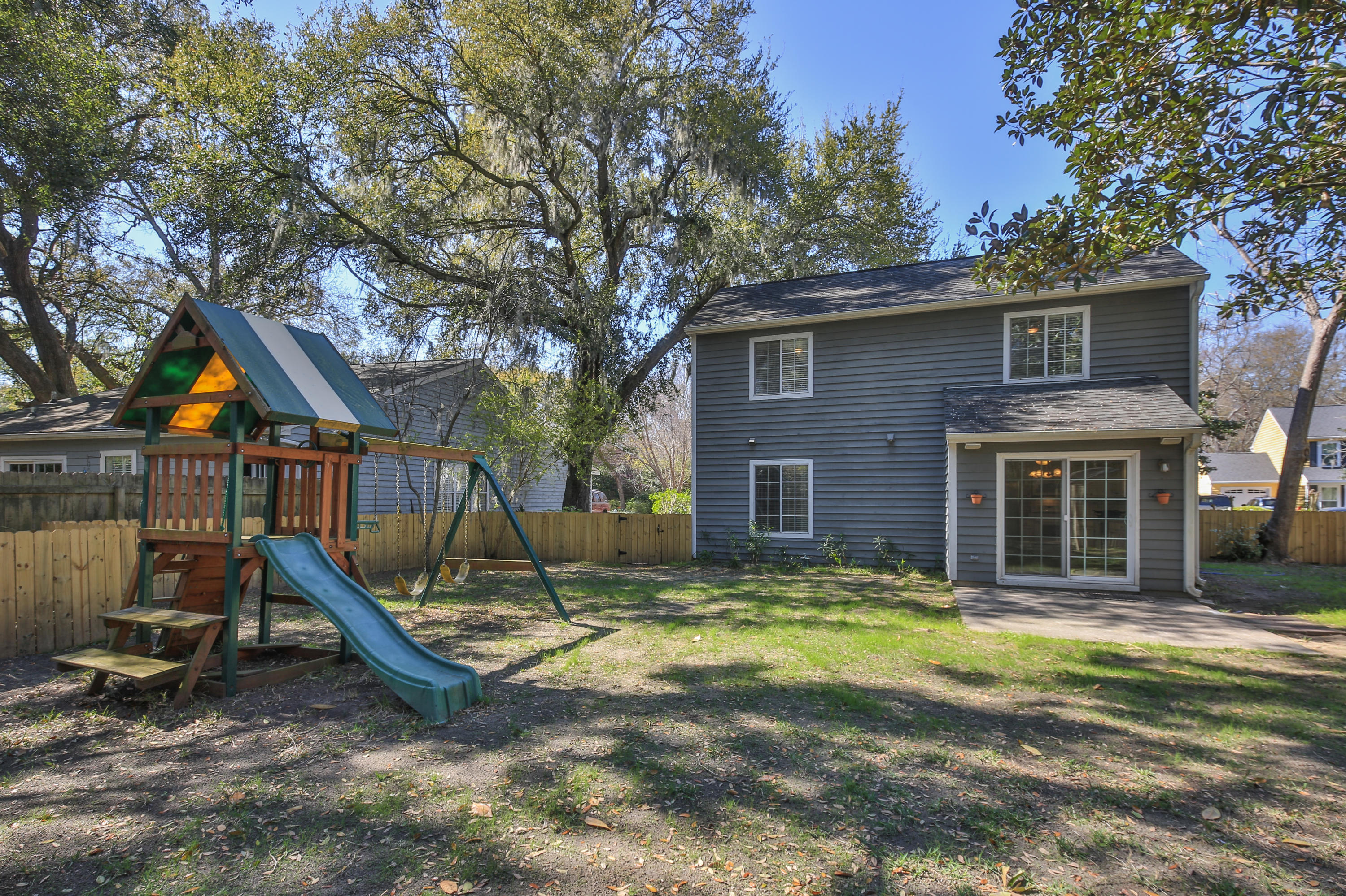 508 Castle Hall Road Mount Pleasant, SC 29464 - Photo 22 of 34 7B1A1207