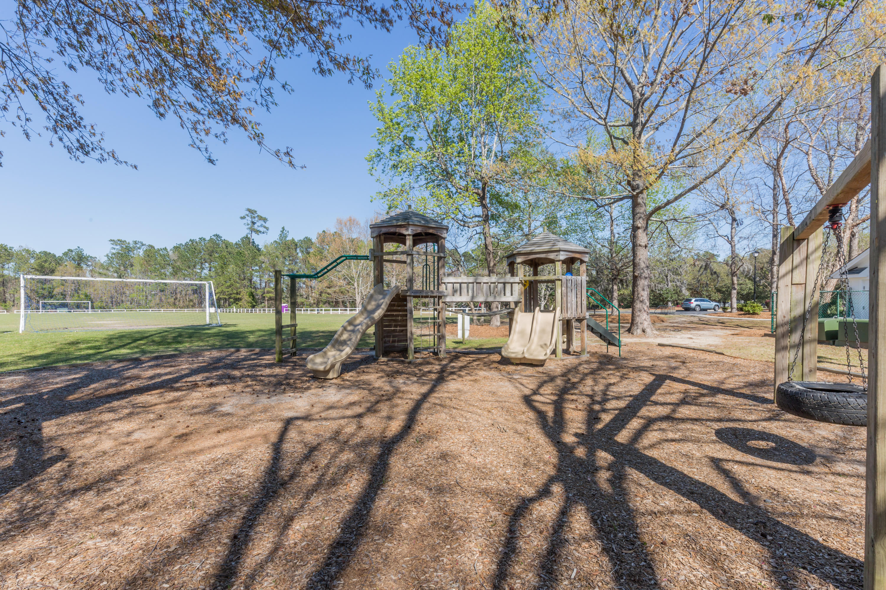 508 Castle Hall Road Mount Pleasant, SC 29464 - Photo 31 of 34 7B1A1221