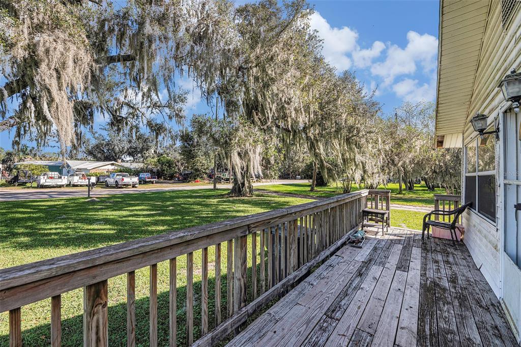 331 Lewis Road Lithia, FL 33547 - Photo 30 of 87 Gallery Image 30