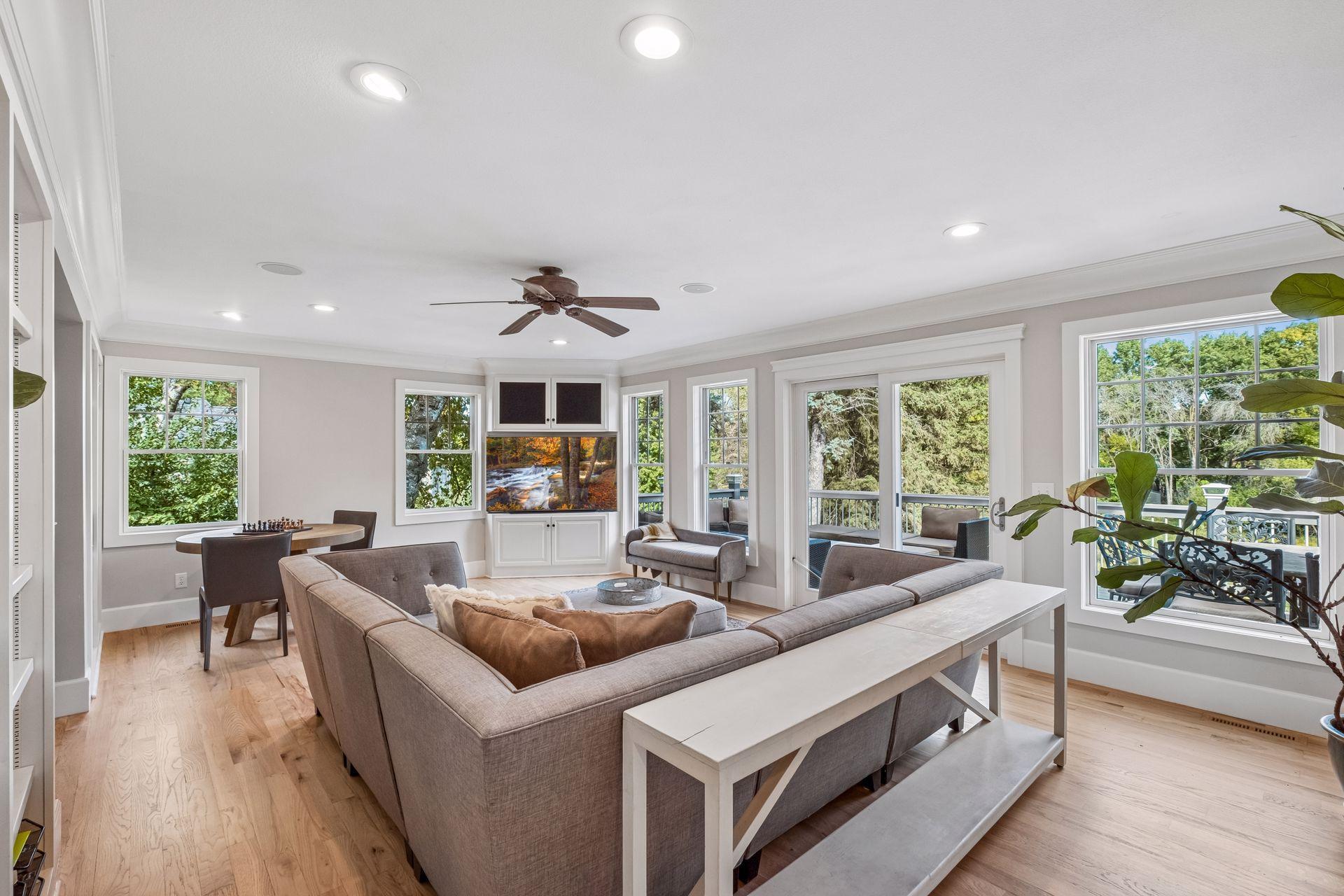 2526 Crosby Road Wayzata, MN 55391 - Photo 15 of 68 Gallery Image 15
