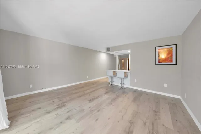 $499,000 | 200 Galen Drive, Unit 308, Key Biscayne, FL 33149