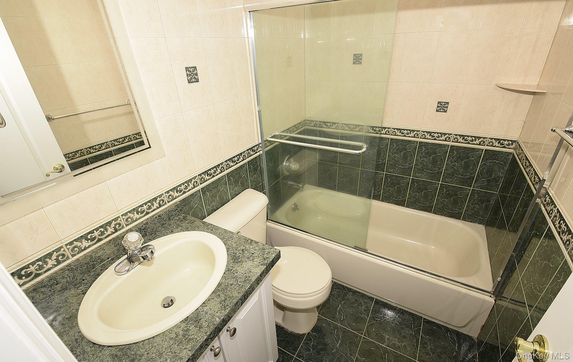 74 Firwood Road, Unit A Port Washington, NY 11050 - Photo 7 of 13