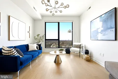 $729,900 | 1650 Silver Hill Drive, Unit 1703, McLean, VA 22102