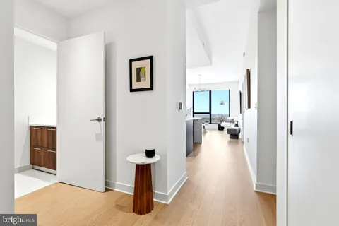 $699,900 | 1650 Silver Hill Drive, Unit 1703, McLean, VA 22102