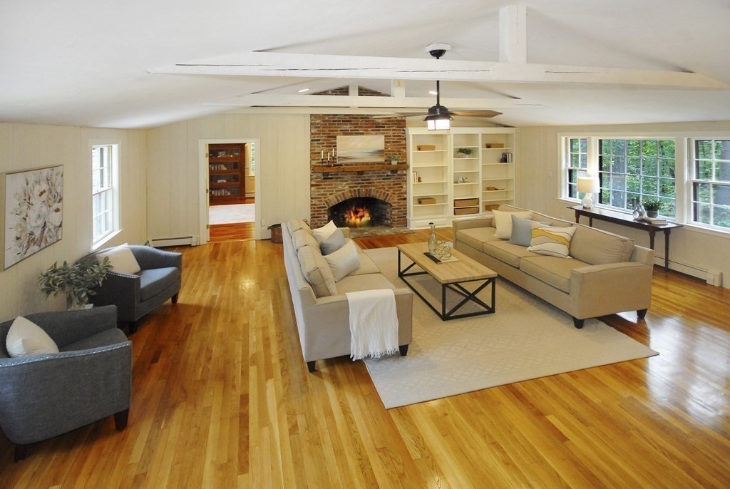 143 Hunters Ridge Road Concord, MA 01742 - Photo 3 of 41 Gallery Image 3