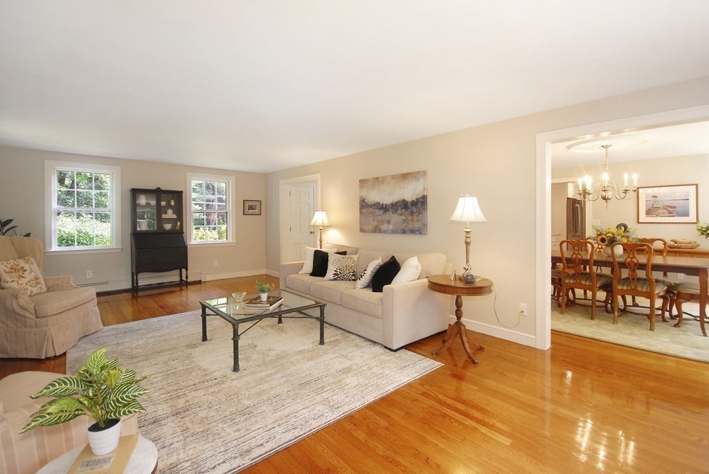 143 Hunters Ridge Road Concord, MA 01742 - Photo 6 of 41 Gallery Image 6