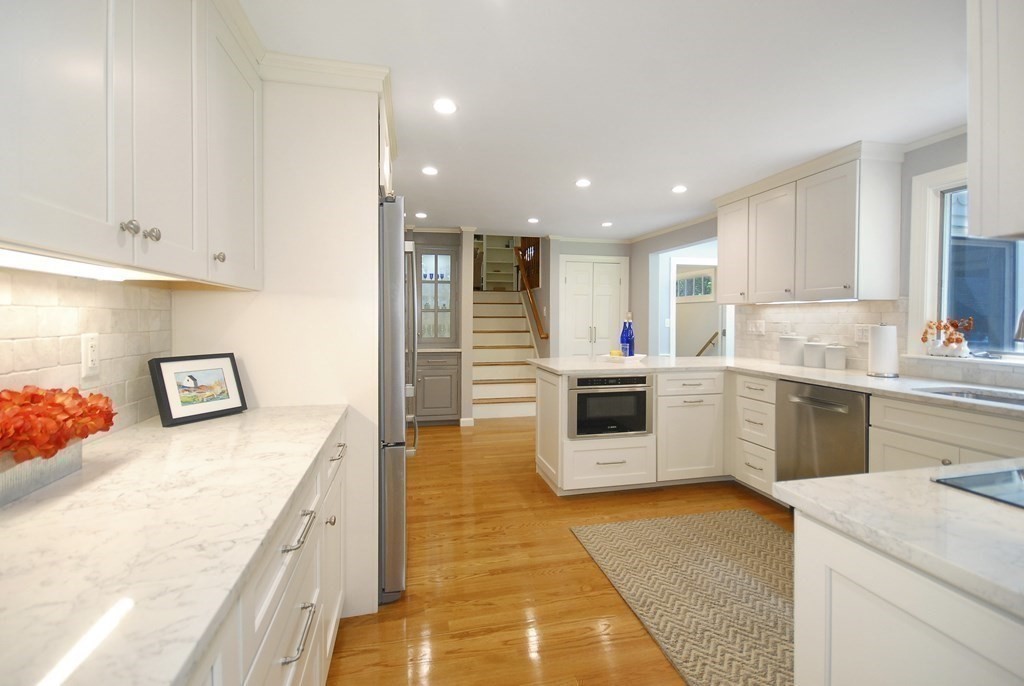 143 Hunters Ridge Road Concord, MA 01742 - Photo 9 of 41 Gallery Image 9