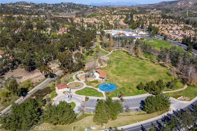 a view of a house with a big yard