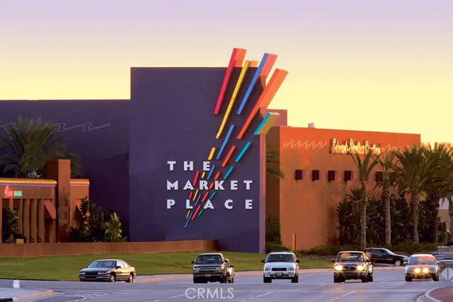 $2,350,000 | 10940 Tantlinger Drive, Tustin, CA 92782