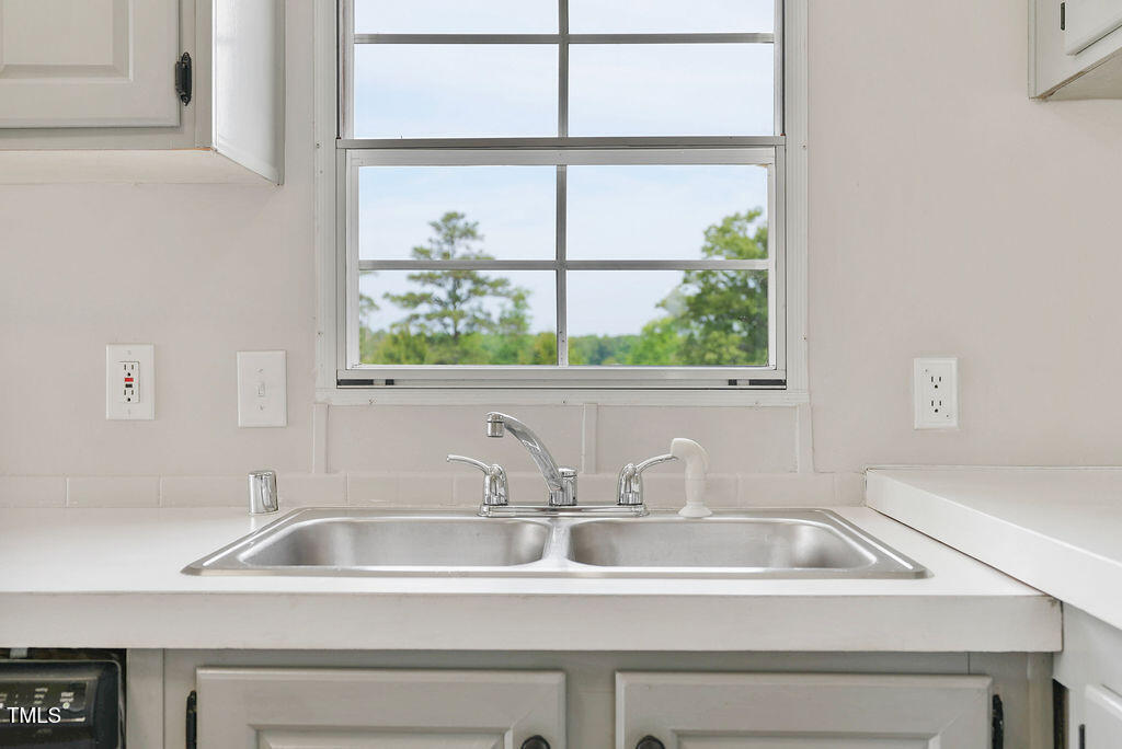1272 Holder Road Lillington, NC 27546 - Photo 13 of 30 april24-498