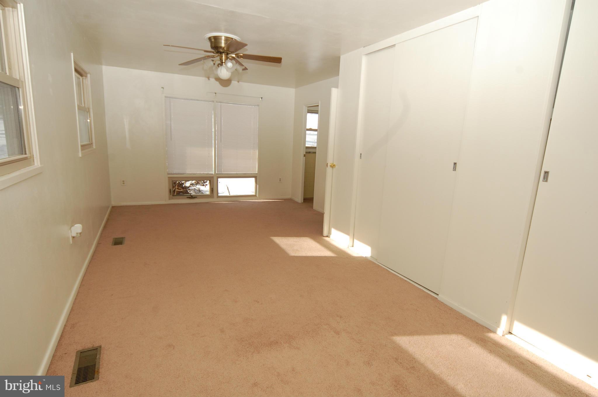 8885 Indian Springs Road Frederick, MD 21702 - Photo 7 of 9 Interior (General)