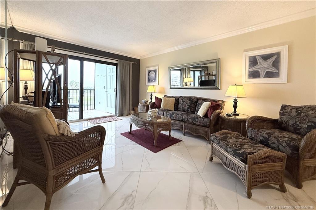 40 Northeast Plantation Road, Unit 304 Jensen Beach, FL 34957 - Photo 2 of 24