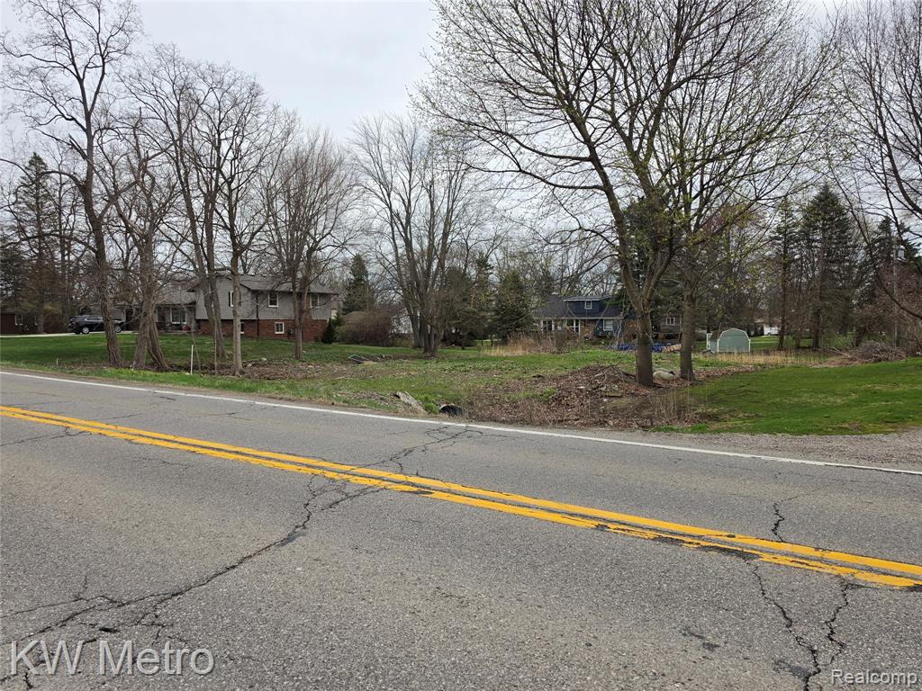 28 Mile Road Washington, MI 48094 - Photo 3 of 8